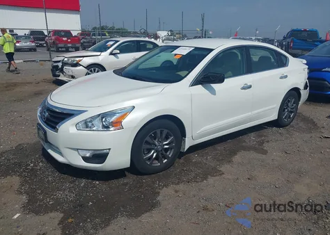 2015 Nissan Altima 2.5 S from USA, damaged, VIN 1N4AL3AP7FC486652